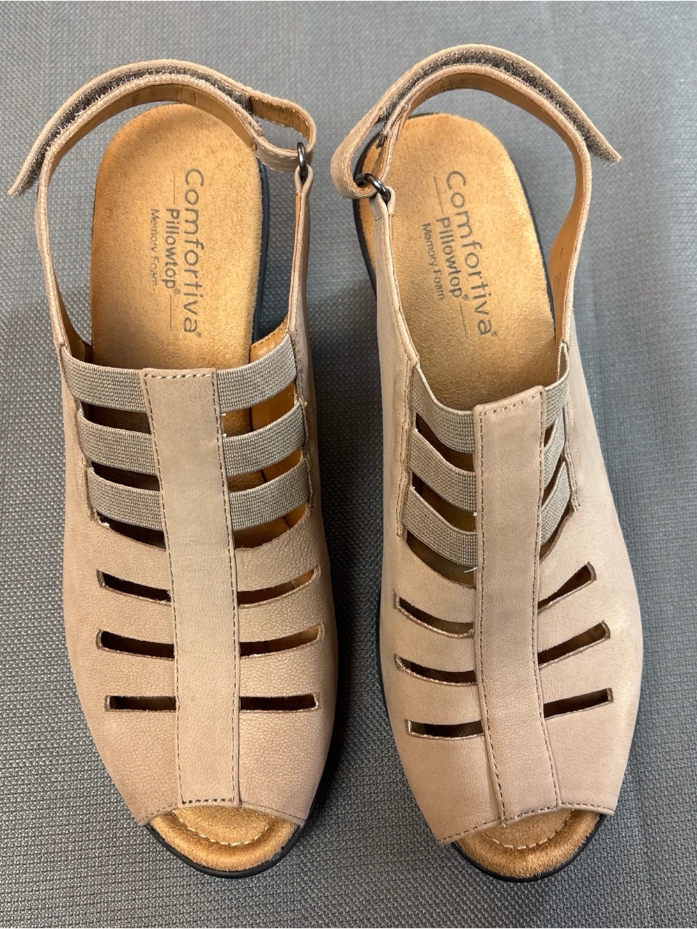 Comfortiva Faye Women's Nubuck Grey (beige) leather Slingback Sandal size 8.5 - Picture 2 of 5
